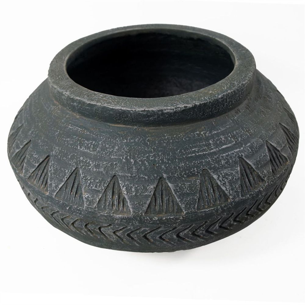 Large Grey Gliese Triangle Planter